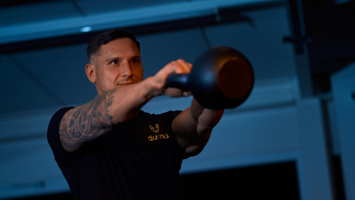 Duma Nutrition Titelbild Fitness Kettlebell